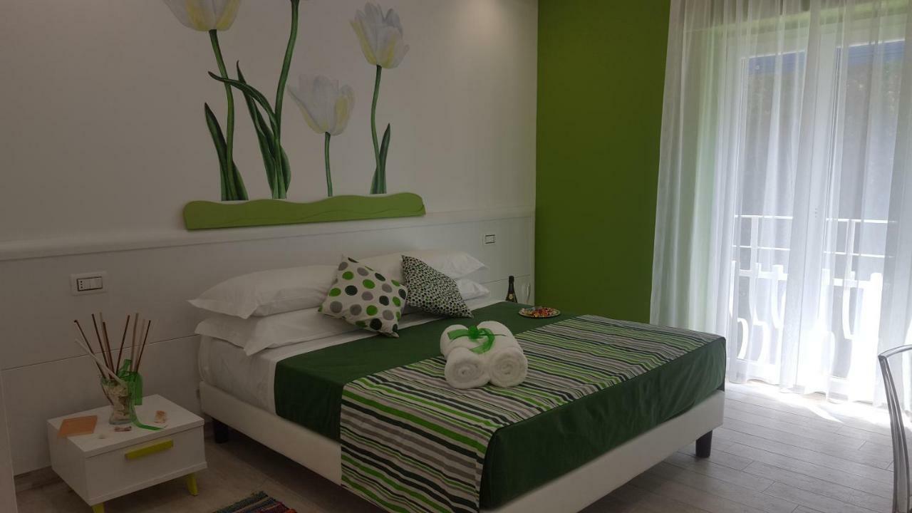 Bed and Breakfast Residenza Burmaria Free Parking Тропеа Екстер'єр фото